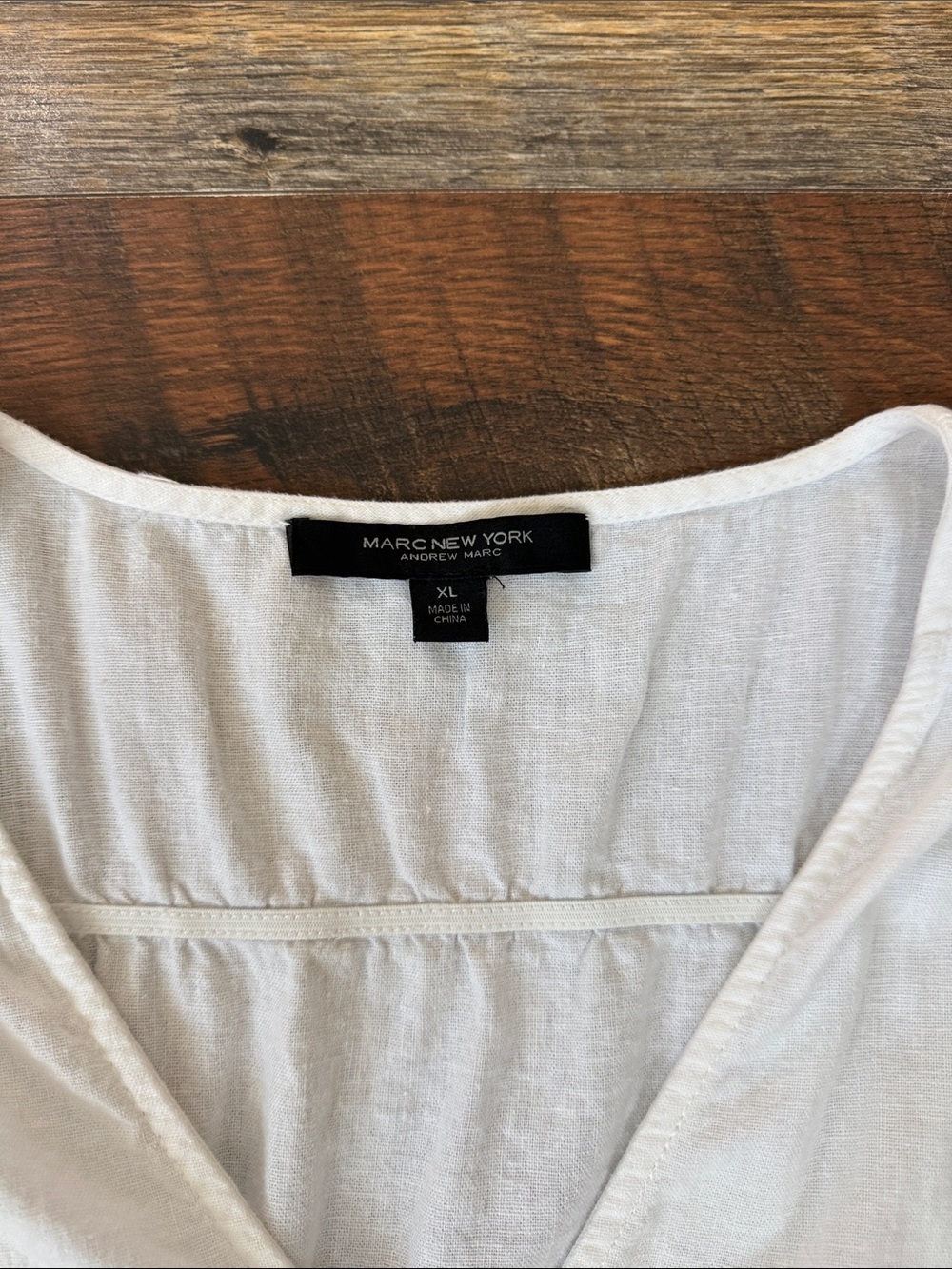 Marc New York Andrew Marc White Linen Blend Smocked Puff Sleeve Crop Top XL - Picture 2 of 8